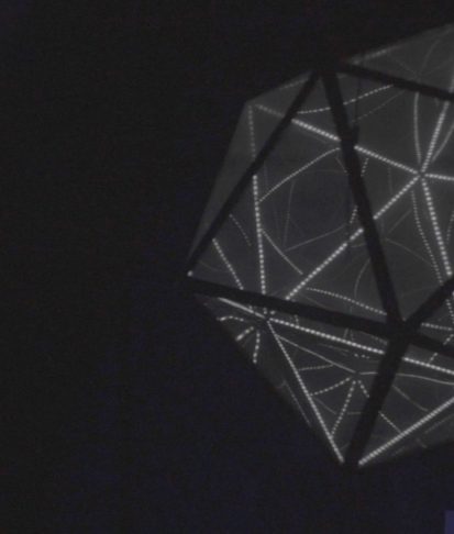 Infinity Icosahedron — lustro nieskończoności · LEM STUDIO
